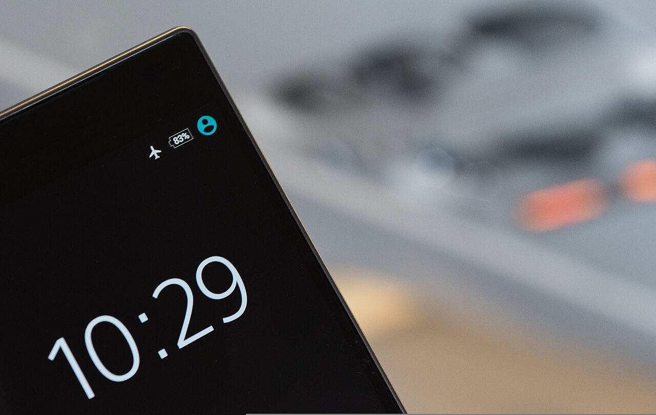 How to Actually Track Your Data and Avoid Bill Shock in Australia